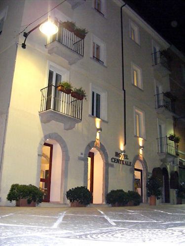 Hotel Centrale Olbia Kültér fotó